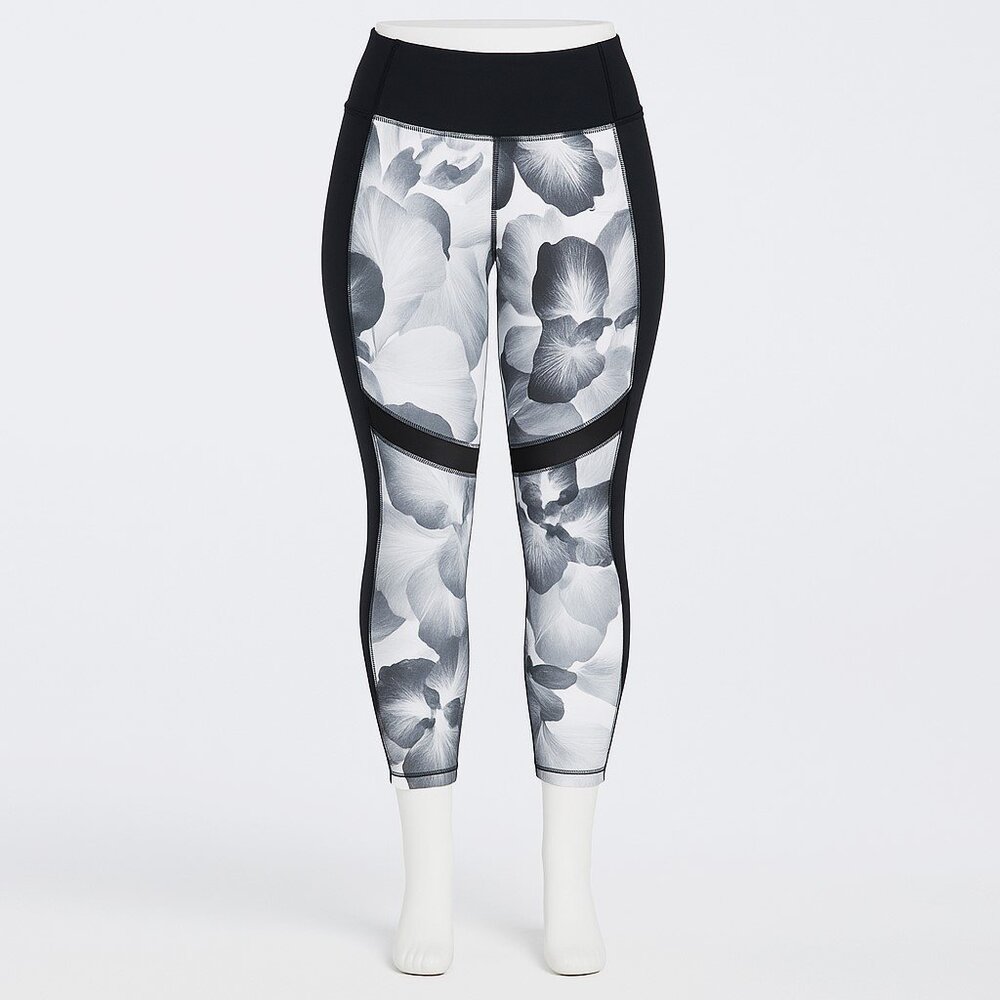 Calia Carrie Underwood Black White Iris Print 7/8 Spliced Leggings Womens XL NWT
